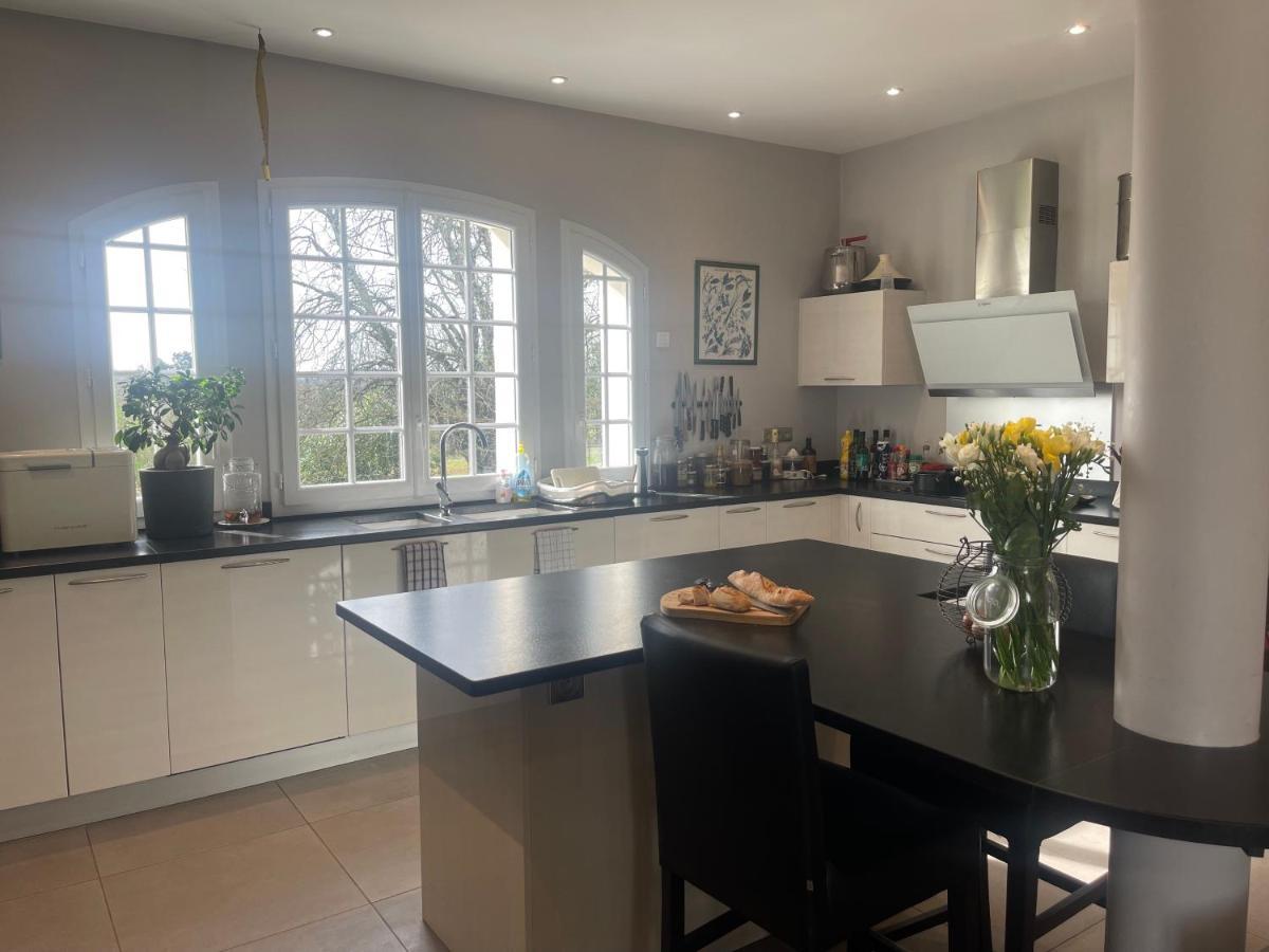 Domaine Des Peyries - Chambres Et Table D'Hotes Saint-Barthelemy-d'Agenais Ngoại thất bức ảnh