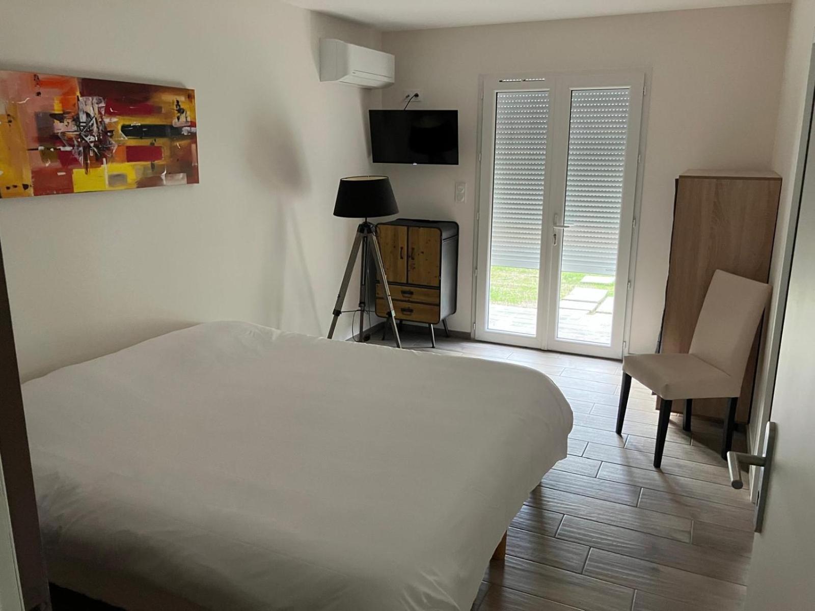 Domaine Des Peyries - Chambres Et Table D'Hotes Saint-Barthelemy-d'Agenais Ngoại thất bức ảnh